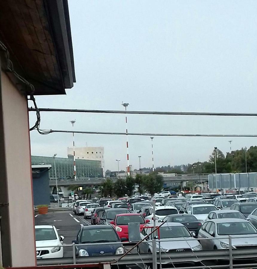 Fontanarossa Airport Apartment كاتانيا المظهر الخارجي الصورة